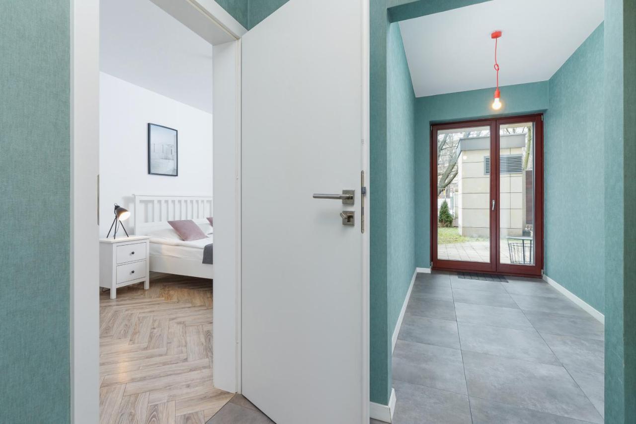 Premium Apartment Ludwinowska Kraków by Renters Exterior foto