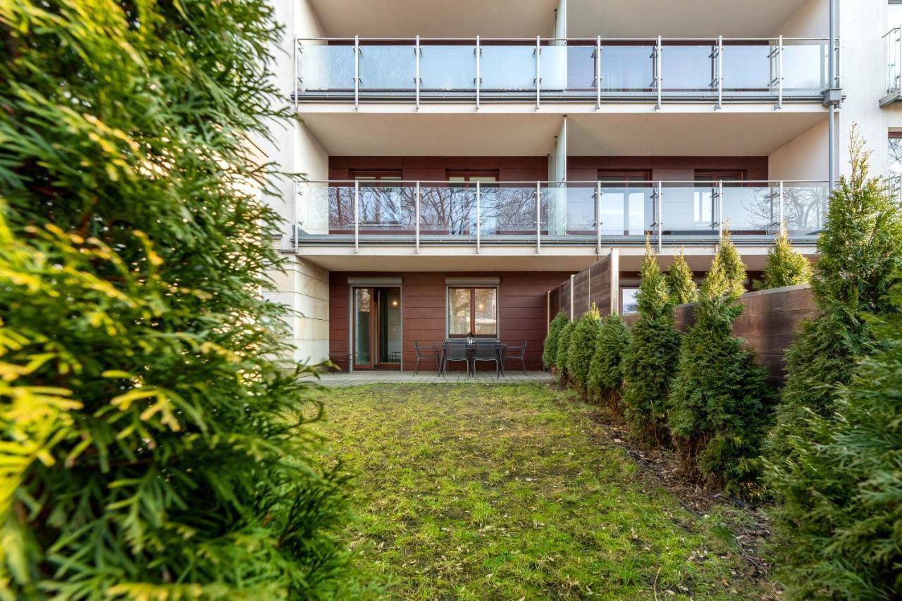 Premium Apartment Ludwinowska Kraków by Renters Exterior foto