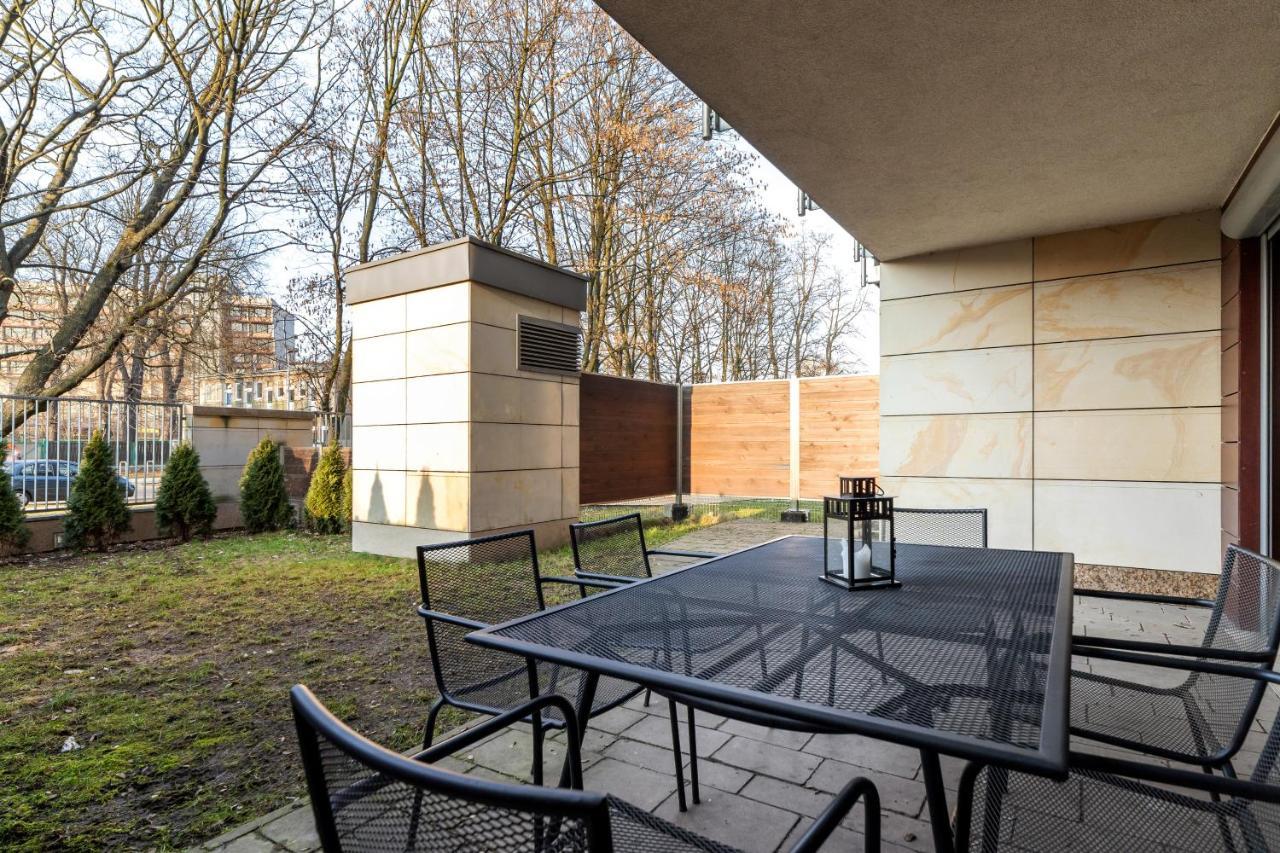 Premium Apartment Ludwinowska Kraków by Renters Exterior foto
