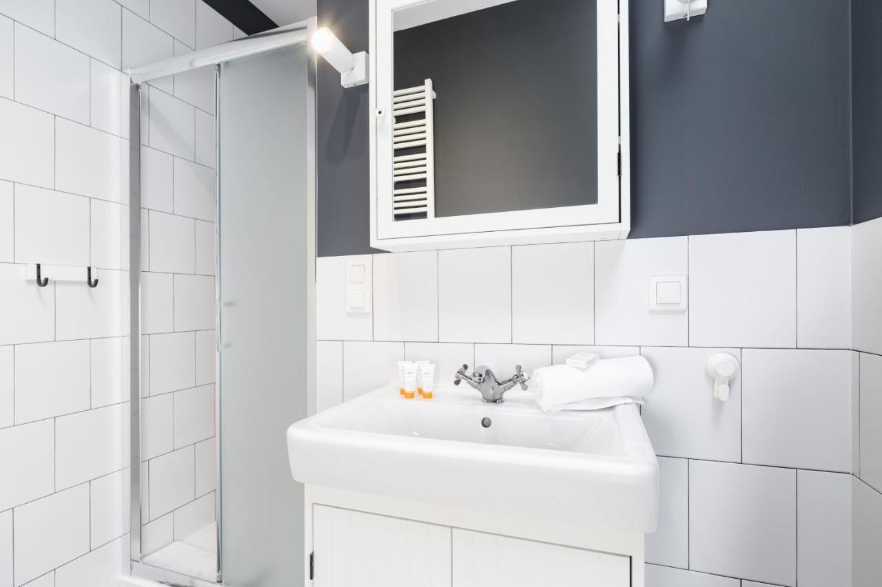 Premium Apartment Ludwinowska Kraków by Renters Exterior foto