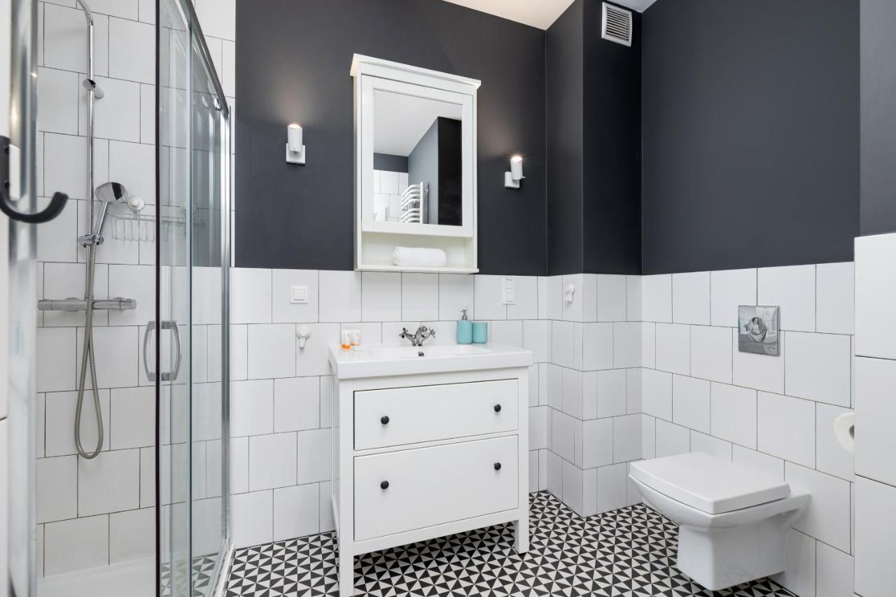 Premium Apartment Ludwinowska Kraków by Renters Exterior foto
