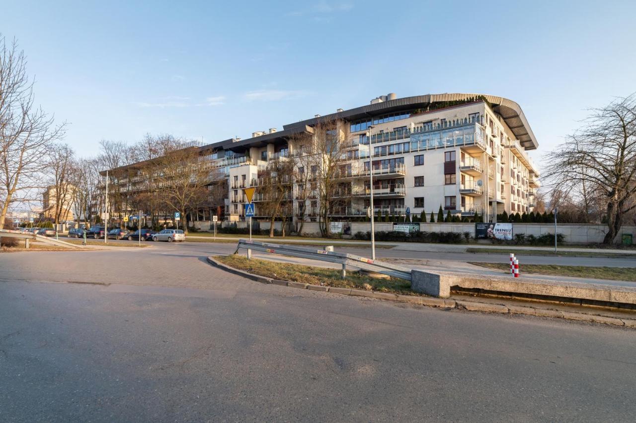 Premium Apartment Ludwinowska Kraków by Renters Exterior foto